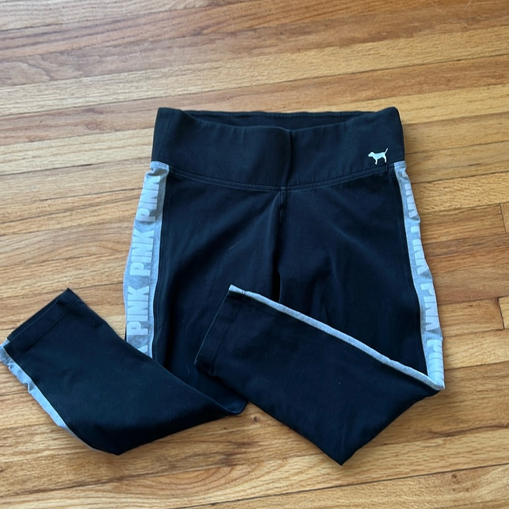 VS PINK Crop Logo Leggings